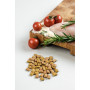 Хрумкі ласощі Savory Cats Snacks Pillows Gourmand with Chicken & Cheese для дорослих вибагливих котів, подушечки з куркою та сиром, 60 г